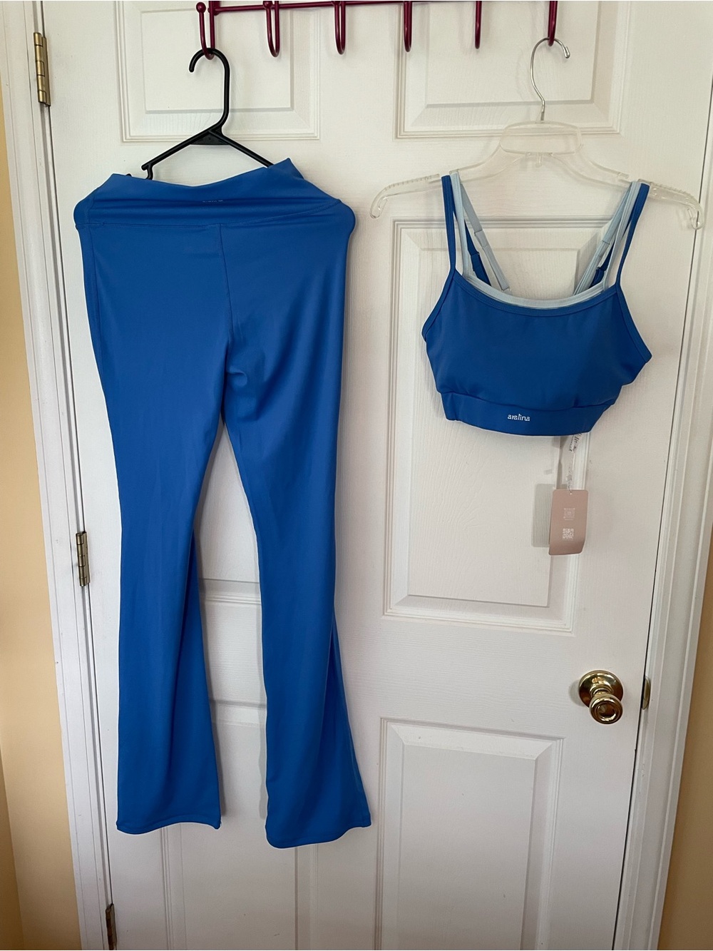NWT Aralina Blue 2 Piece Activewear Set Sports Bra Flare Leggings Size S